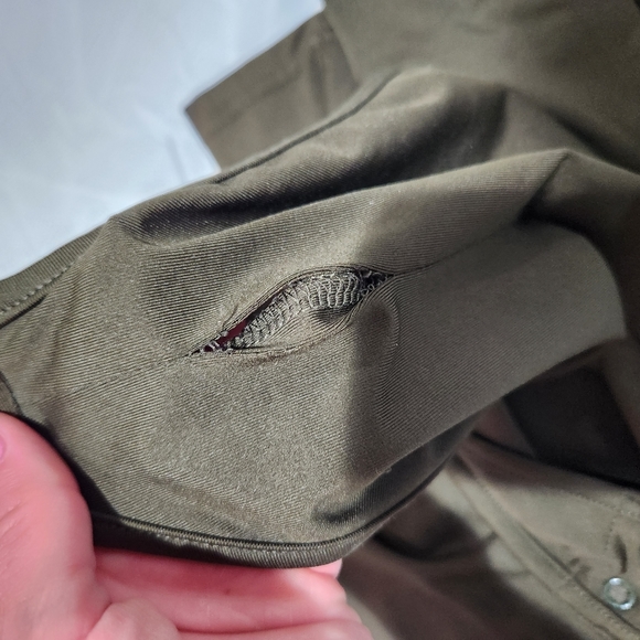 LF bodysuit - Picture 3 of 3